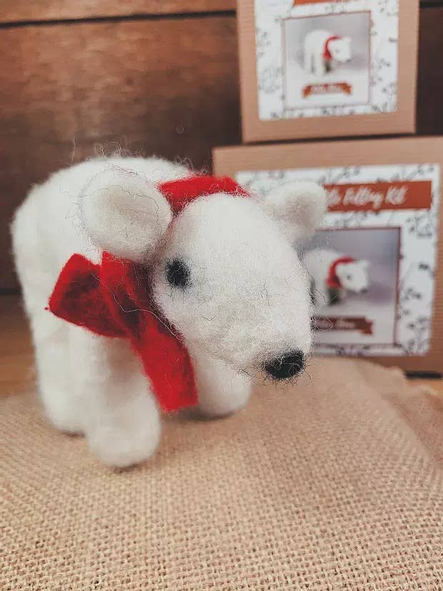 Polar Bear - Needle Felting Kit
